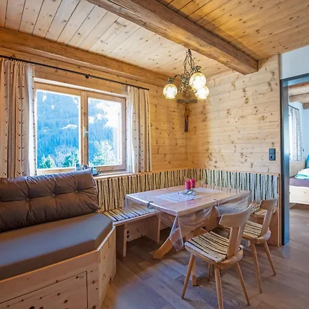 度假居 With Sauna Near Spieljoch *